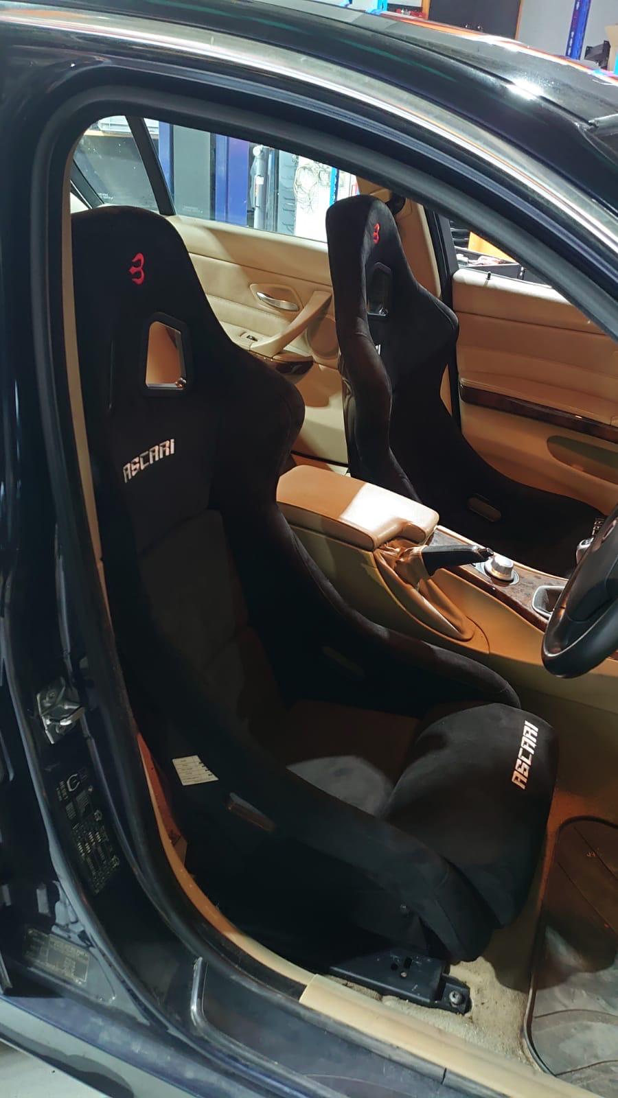 BMW 3-Series 320i/325i/330i E9* ASCARI Bucket Seat Package 05-13